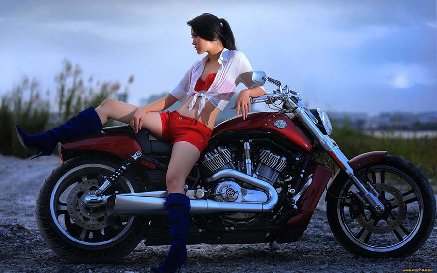 Beautiful girls and motorcycles in Bangi
